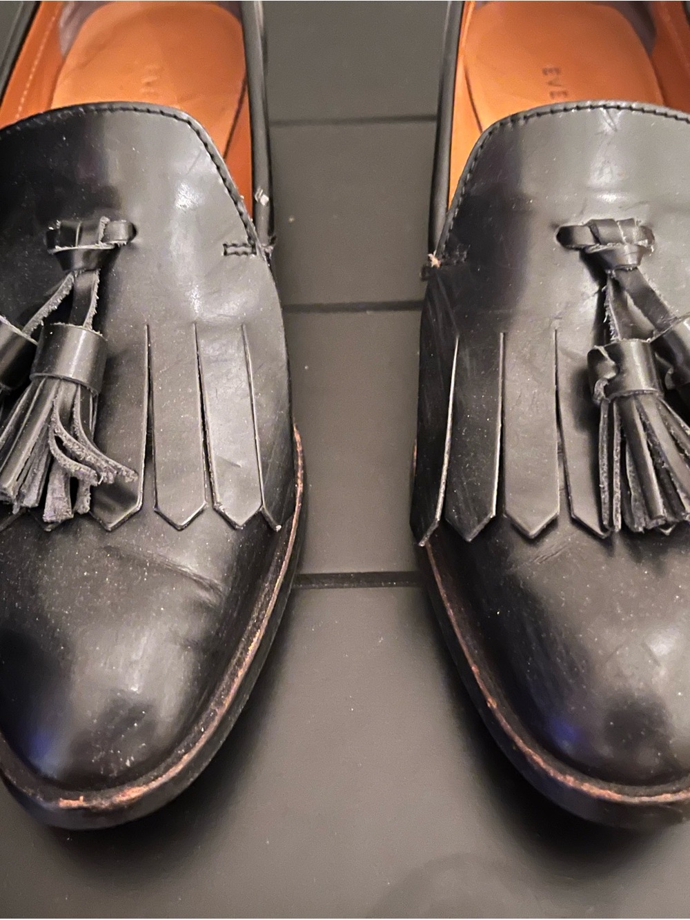 Everlane - Black Leather Tassel Italian Leather Loafers - size 6 - Picture 2 of 7